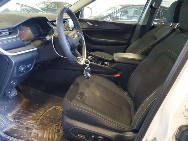 2023 JEEP GRAND CHEROKEE Laredo, Altitude