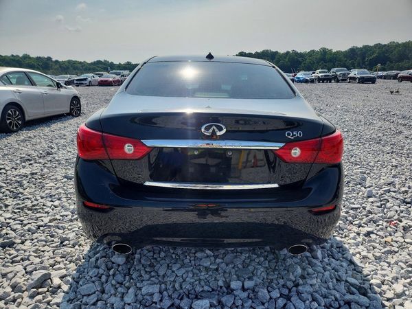 2015 INFINITI Q50