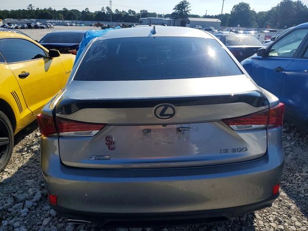 2019 LEXUS IS