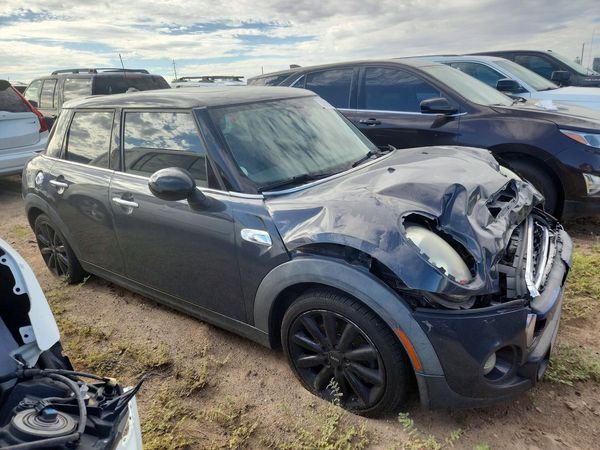 2015 MINI COOPER