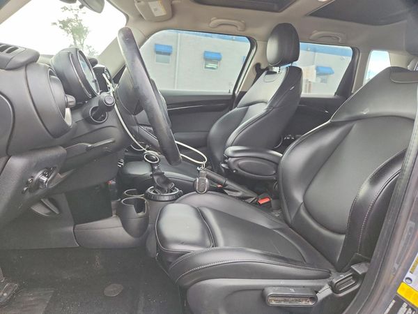 2015 MINI COOPER