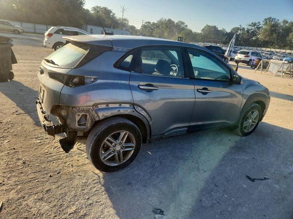 2020 HYUNDAI KONA SE