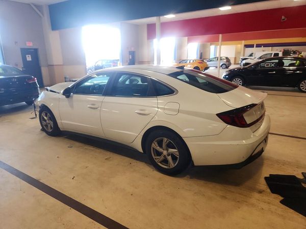 2021 HYUNDAI SONATA SE