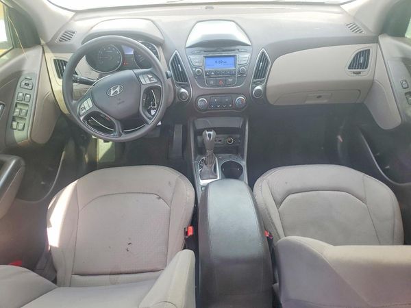 2015 HYUNDAI TUCSON GL (Middle-Low)