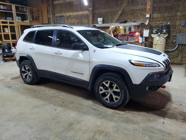 2017 JEEP CHEROKEE TRAILHAWK 4X4