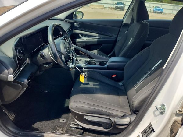 2021 HYUNDAI ELANTRA SEL w/ Convenience Pkg