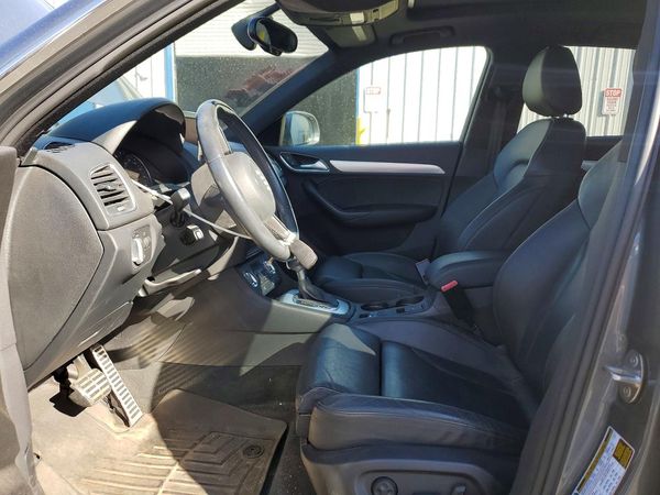2015 AUDI Q3 quattro Prestige