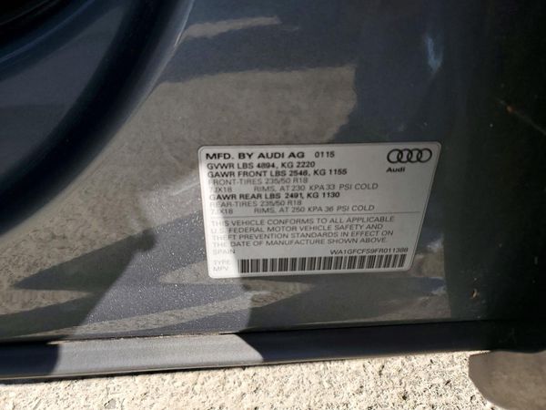 2015 AUDI Q3 quattro Prestige