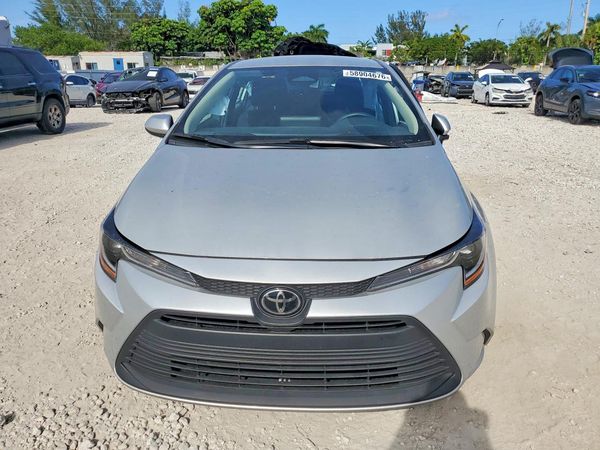 2025 TOYOTA COROLLA