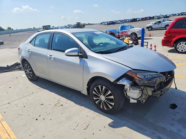 2017 TOYOTA COROLLA