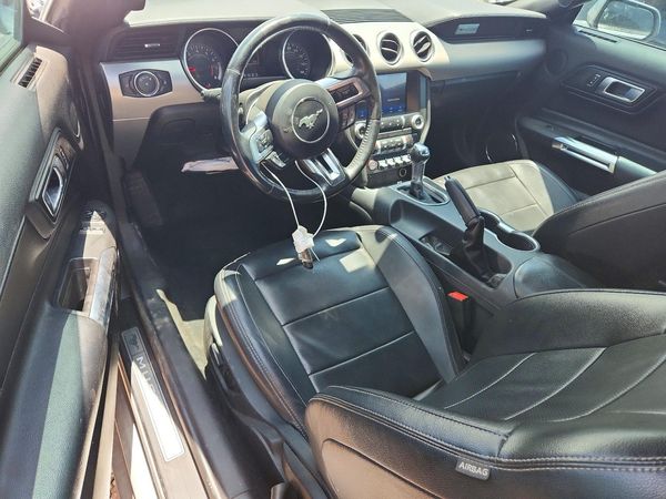 2022 FORD MUSTANG I4 Coupe