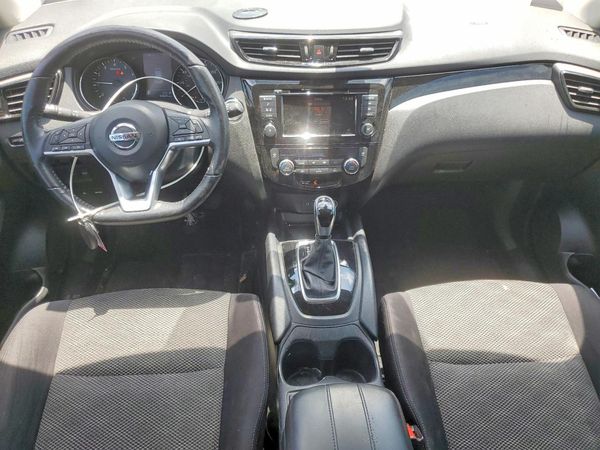 2021 NISSAN ROGUE SPORT SL