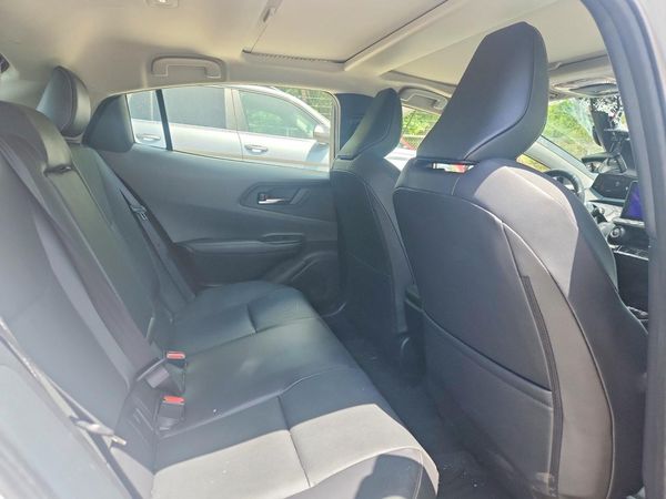 2024 TOYOTA PRIUS
