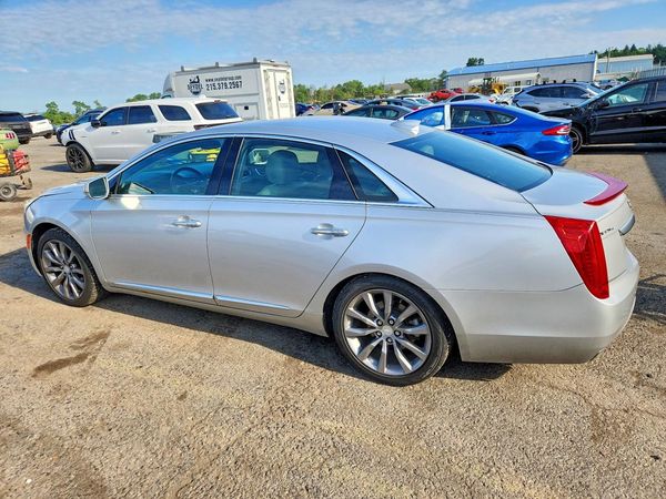 2016 CADILLAC XTS