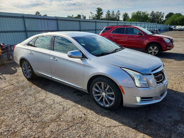 2016 CADILLAC XTS