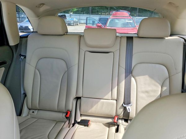 2017 AUDI Q5 quattro Premium