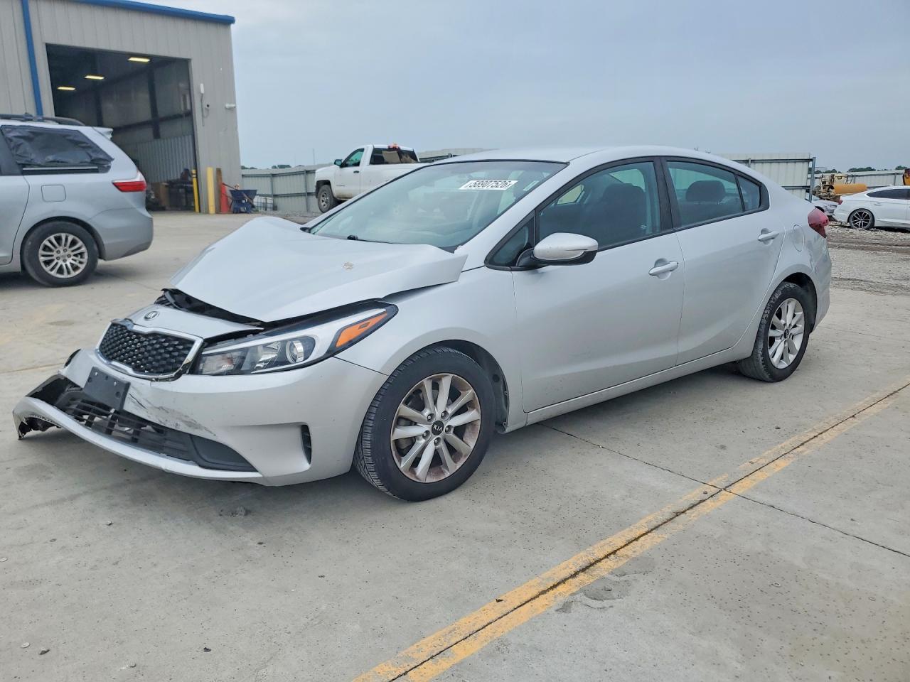 2017 KIA FORTE LX Popular, S