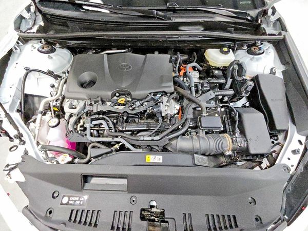 2025 TOYOTA CAMRY — Engine bay