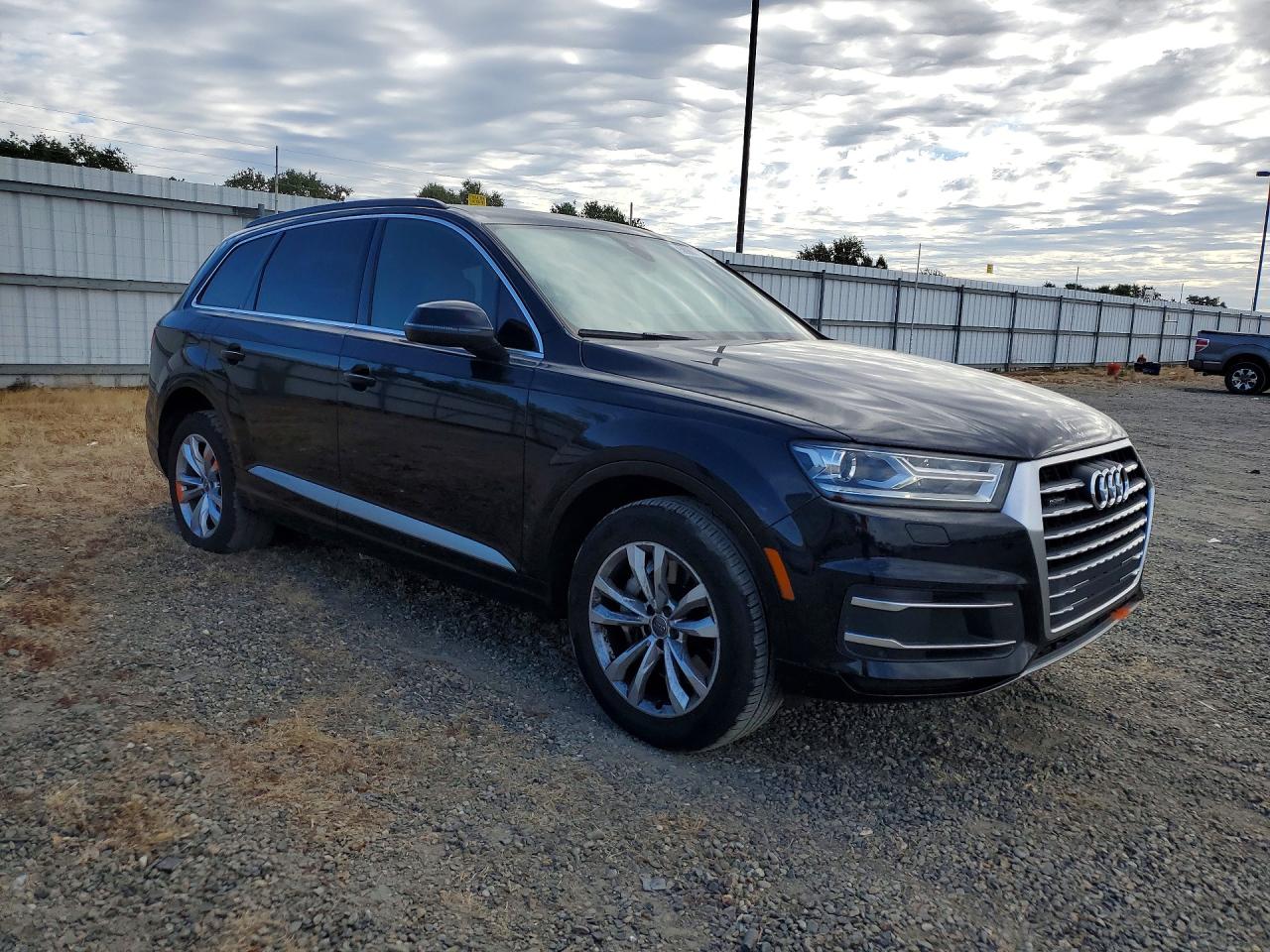 2018 AUDI Q7 quattro Premium Plus