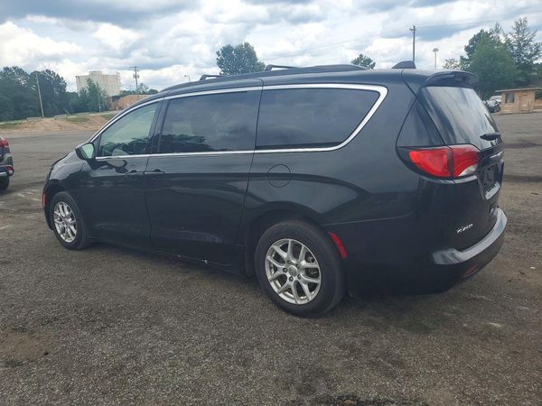 2020 CHRYSLER VOYAGER LXI