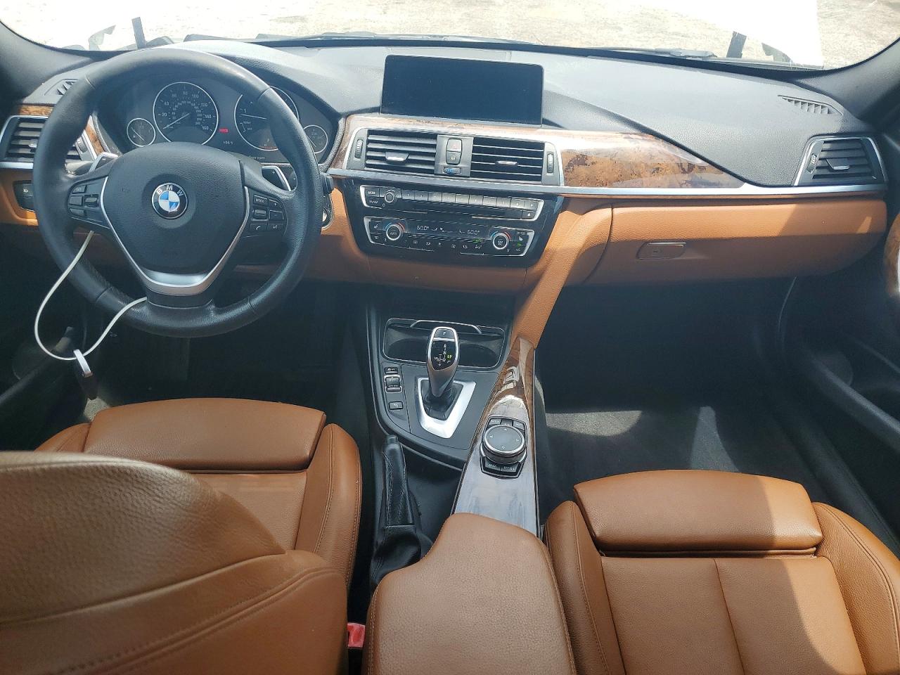 2017 BMW 330 SA