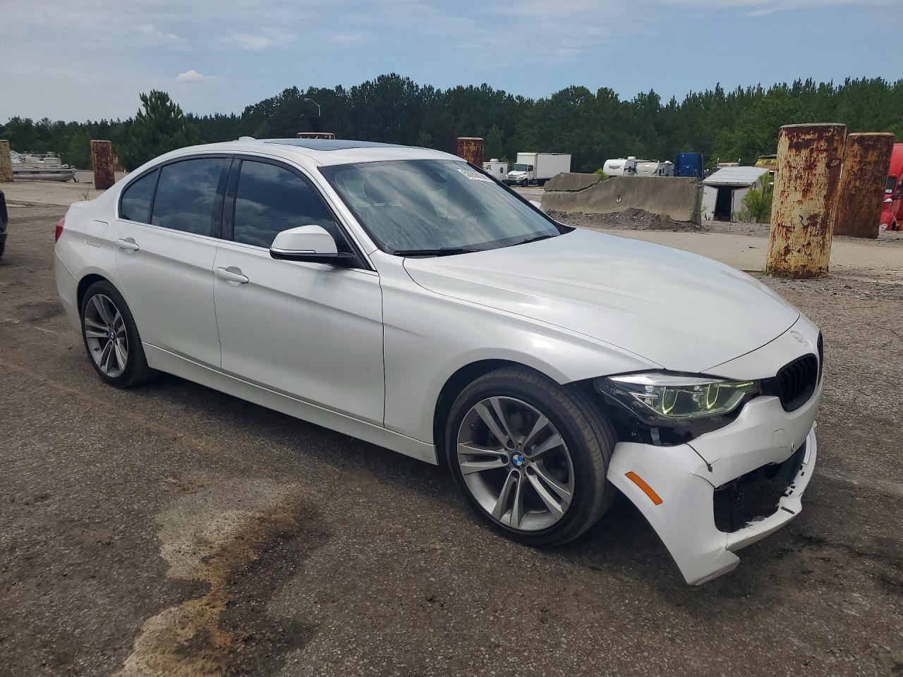 2017 BMW 330 SA