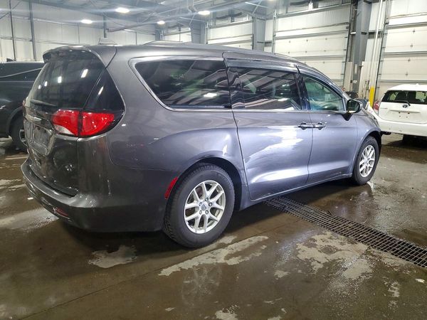 2021 CHRYSLER VOYAGER LXI