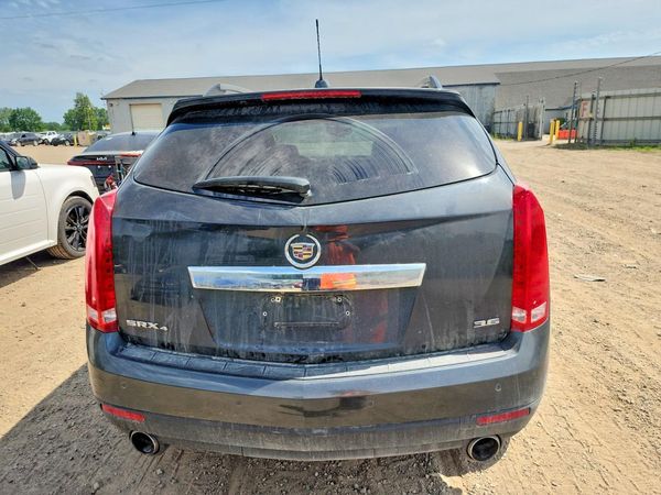 2016 CADILLAC SRX Luxury
