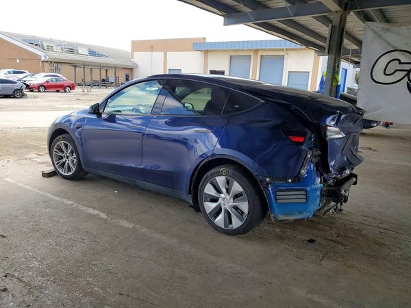 2022 TESLA MODEL Y