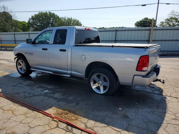 2015 RAM 1500 ST