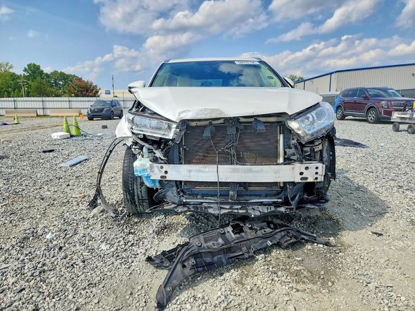 2018 TOYOTA HIGHLANDER SE/XLE