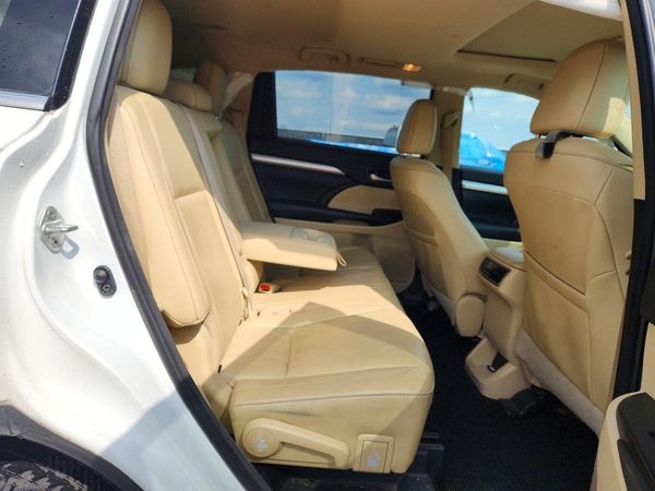 2018 TOYOTA HIGHLANDER SE/XLE