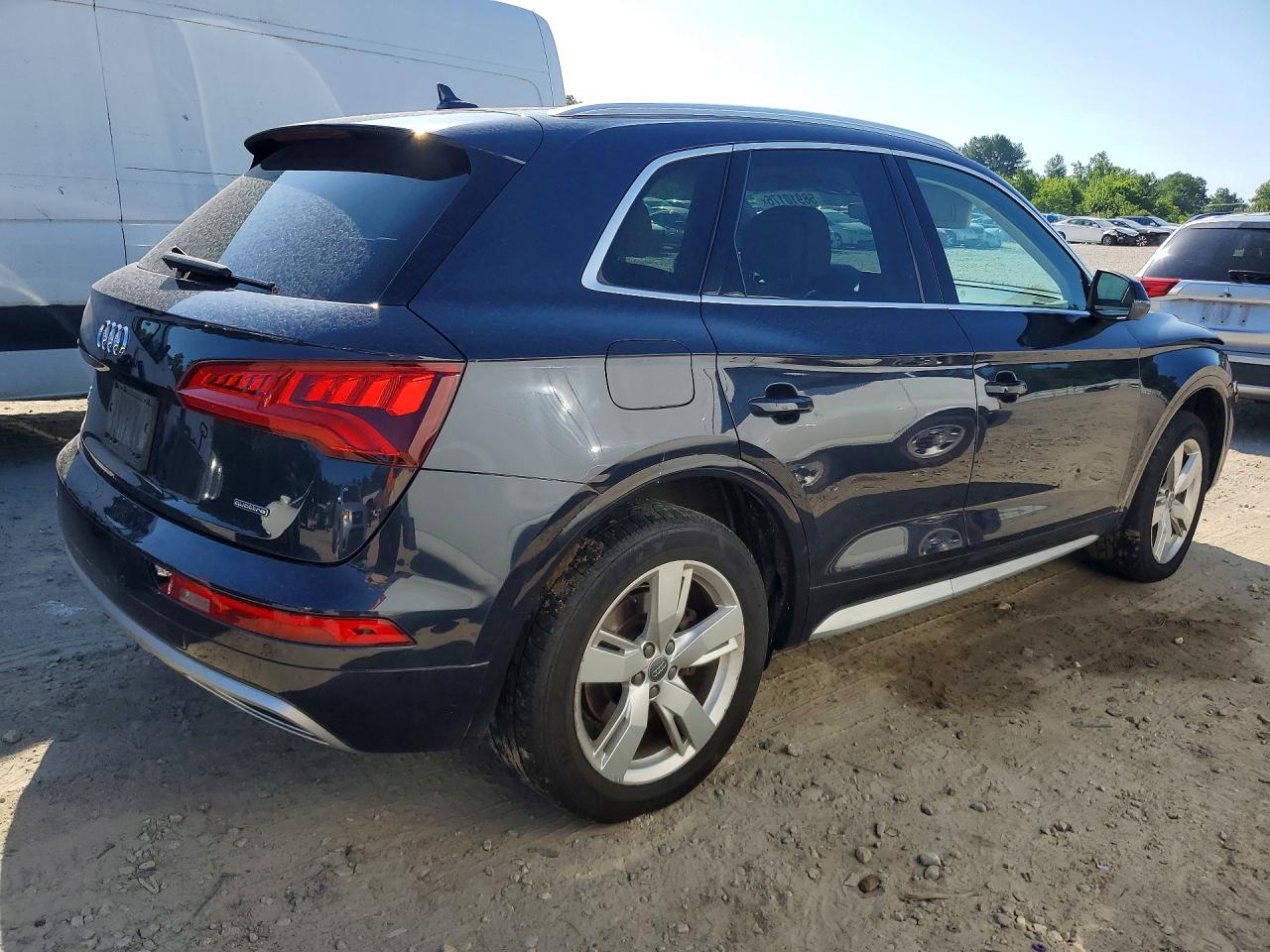 2019 AUDI Q5 quattro Premium Plus