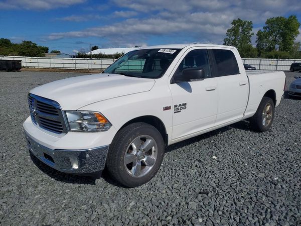 2019 RAM 1500 CLASSIC SLT