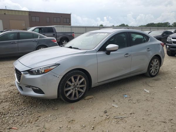 2017 MAZDA 3 Touring