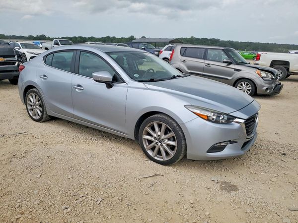 2017 MAZDA 3 Touring