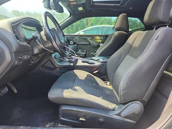 2015 DODGE CHALLENGER SXT