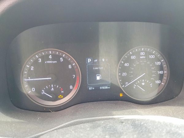 2016 HYUNDAI TUCSON