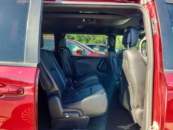 2019 DODGE GRAND CARAVAN GT