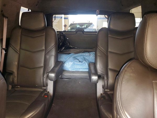 2016 CADILLAC ESCALADE Platinum