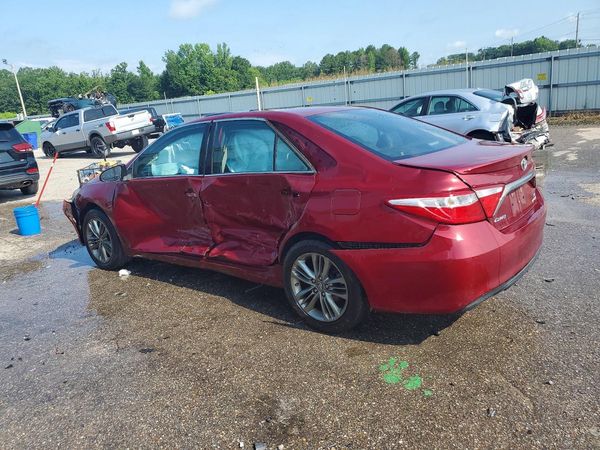 2017 TOYOTA CAMRY