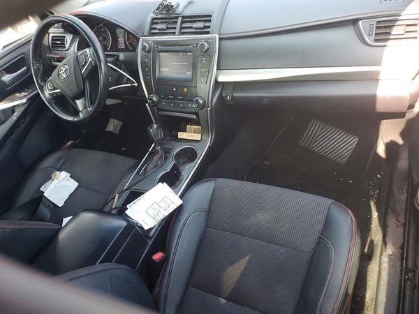 2017 TOYOTA CAMRY
