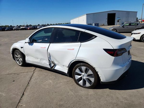 2020 TESLA MODEL Y
