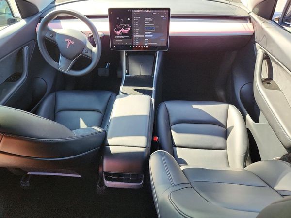 2020 TESLA MODEL Y