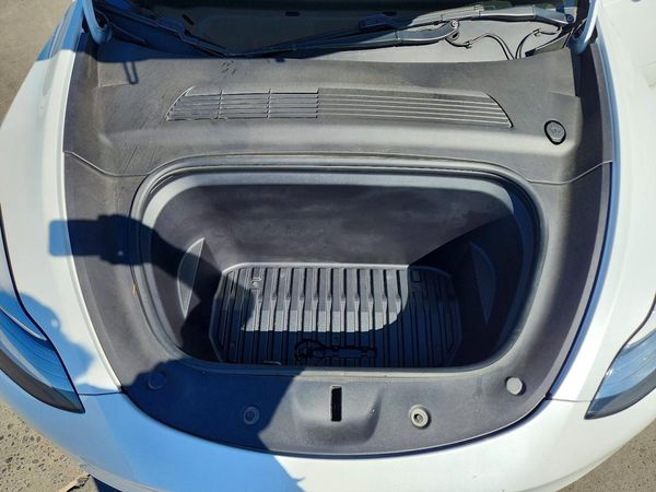 2020 TESLA MODEL Y