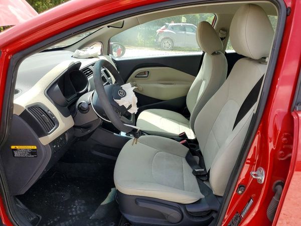 2013 KIA RIO LX