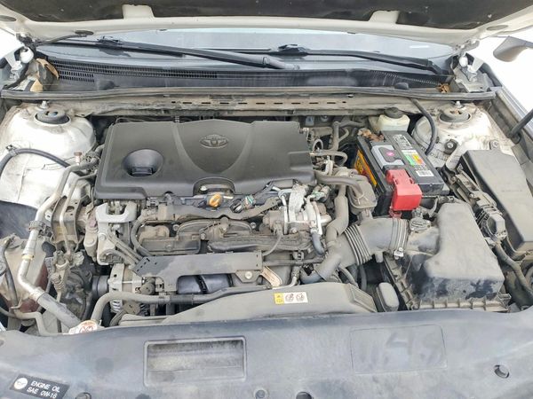 2018 TOYOTA CAMRY L/LE/SE/XLE — Engine bay