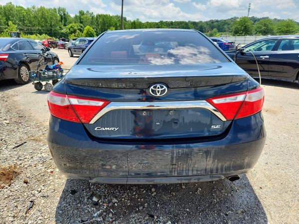 2015 TOYOTA CAMRY