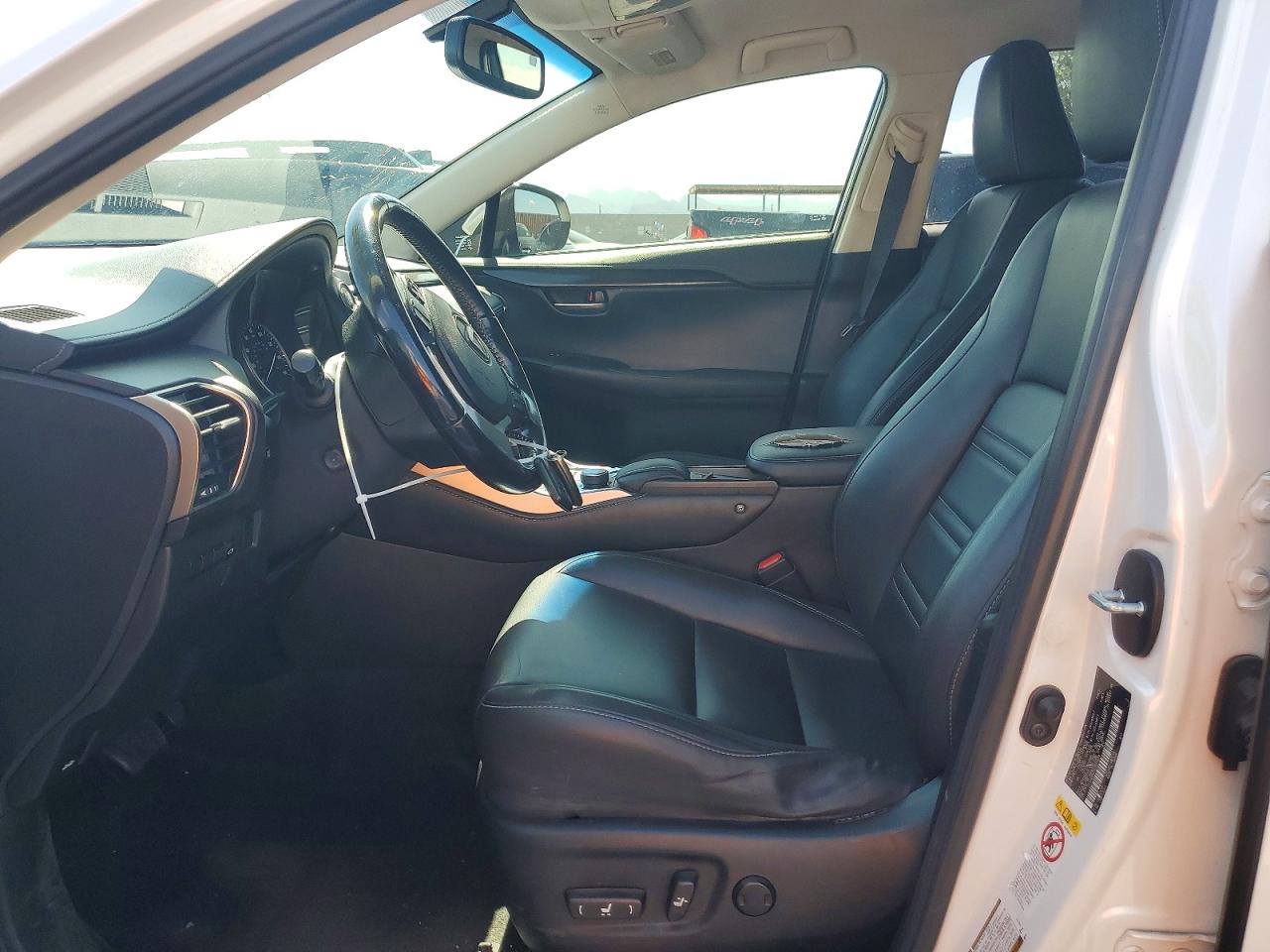 2016 LEXUS NX 200T 200t Luxury