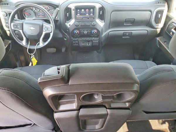 2020 CHEVROLET SILVERADO LT